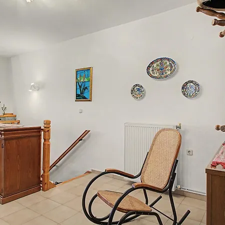 Ipsario Villa *